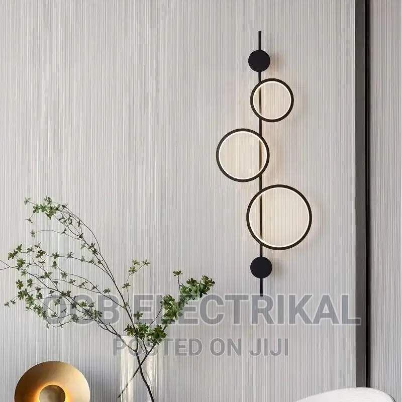 Modern Simple Wall Lamp