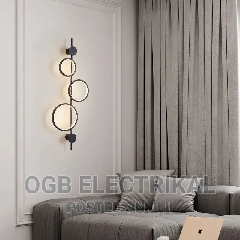 Modern Simple Wall Lamp