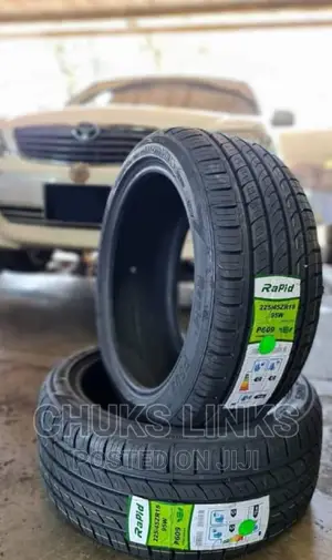 225/45r18 Rapid Tire