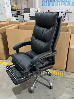 Executive Footrest Chair
