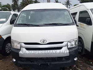 Toyota HiAce 2020 White