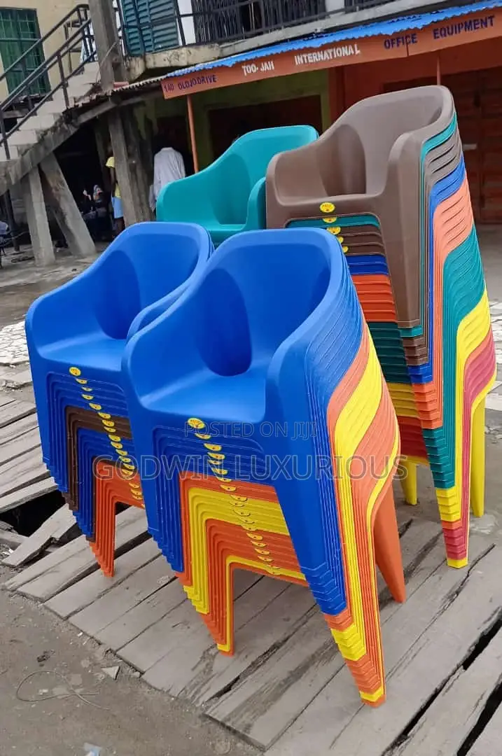 Big Plastic Chairs