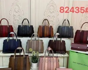 Ladies Quality Handbag With Purse