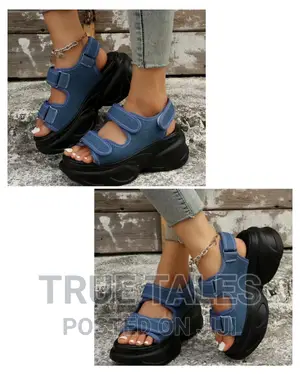 Beautiful Ladies High Sole Solid Jeans Sandals
