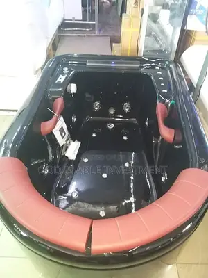 Executive Black Jacuzzi