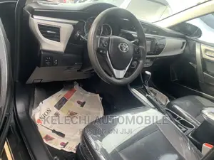 Toyota Corolla 2016 Black