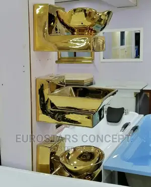 Wall Hug Golden Wash Hand Basin