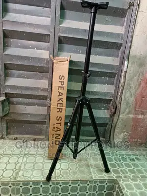 Speaker Stand