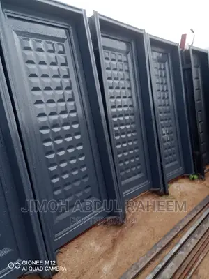Box Design Room Door