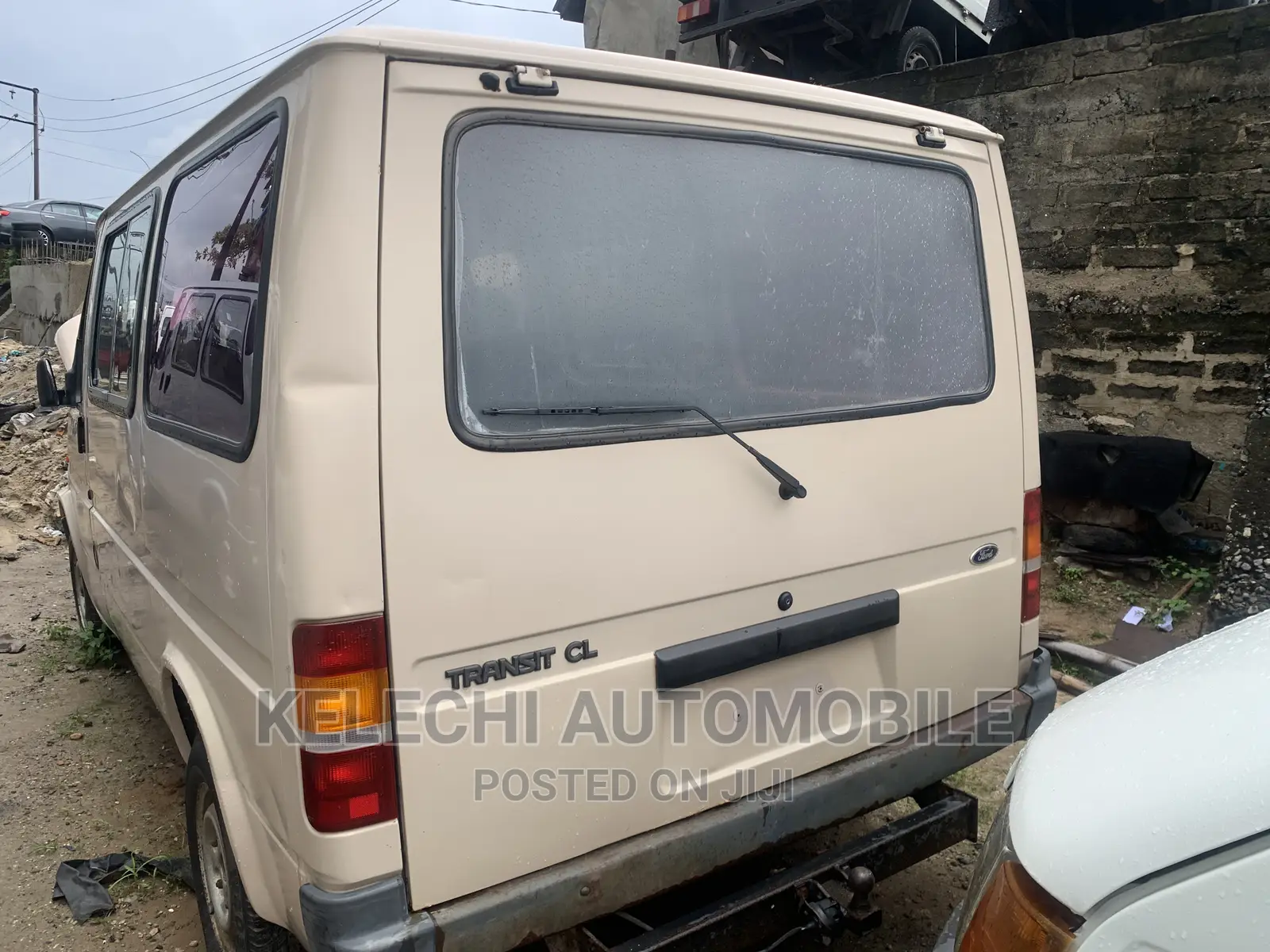 Ford Transit 2000