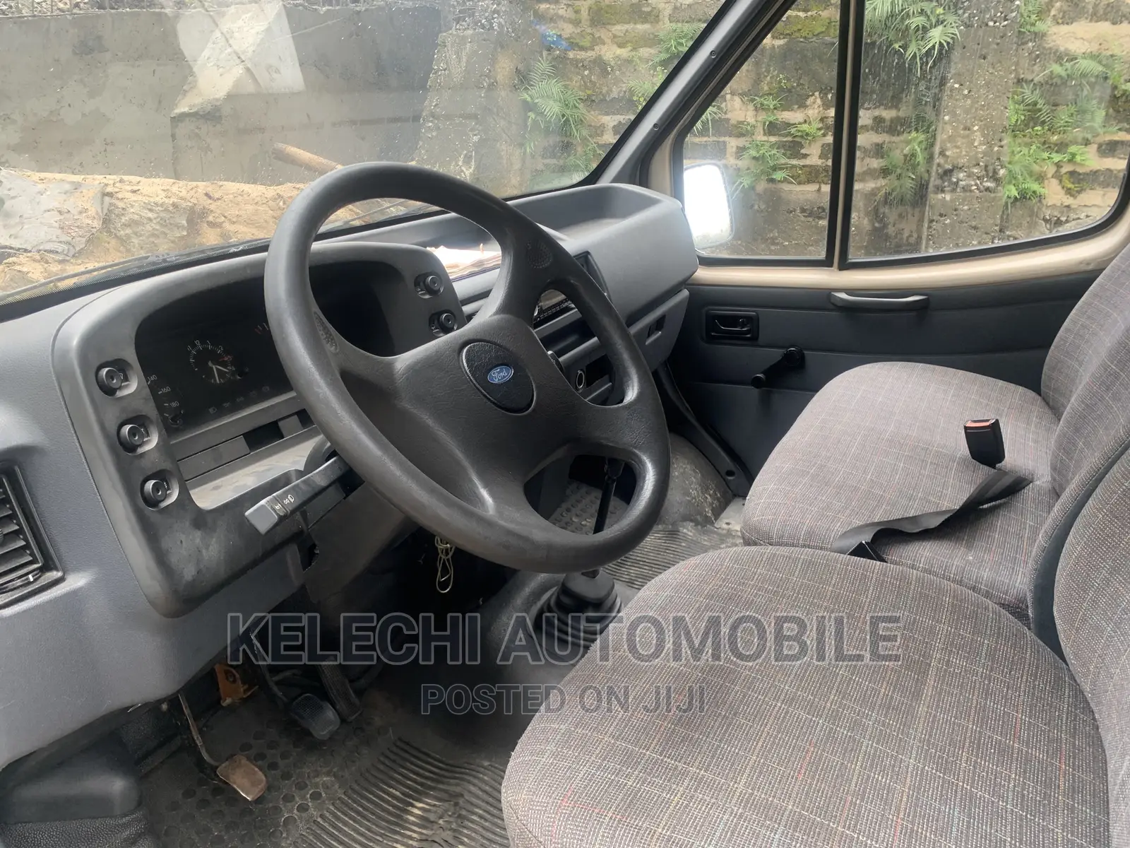 Ford Transit 2000