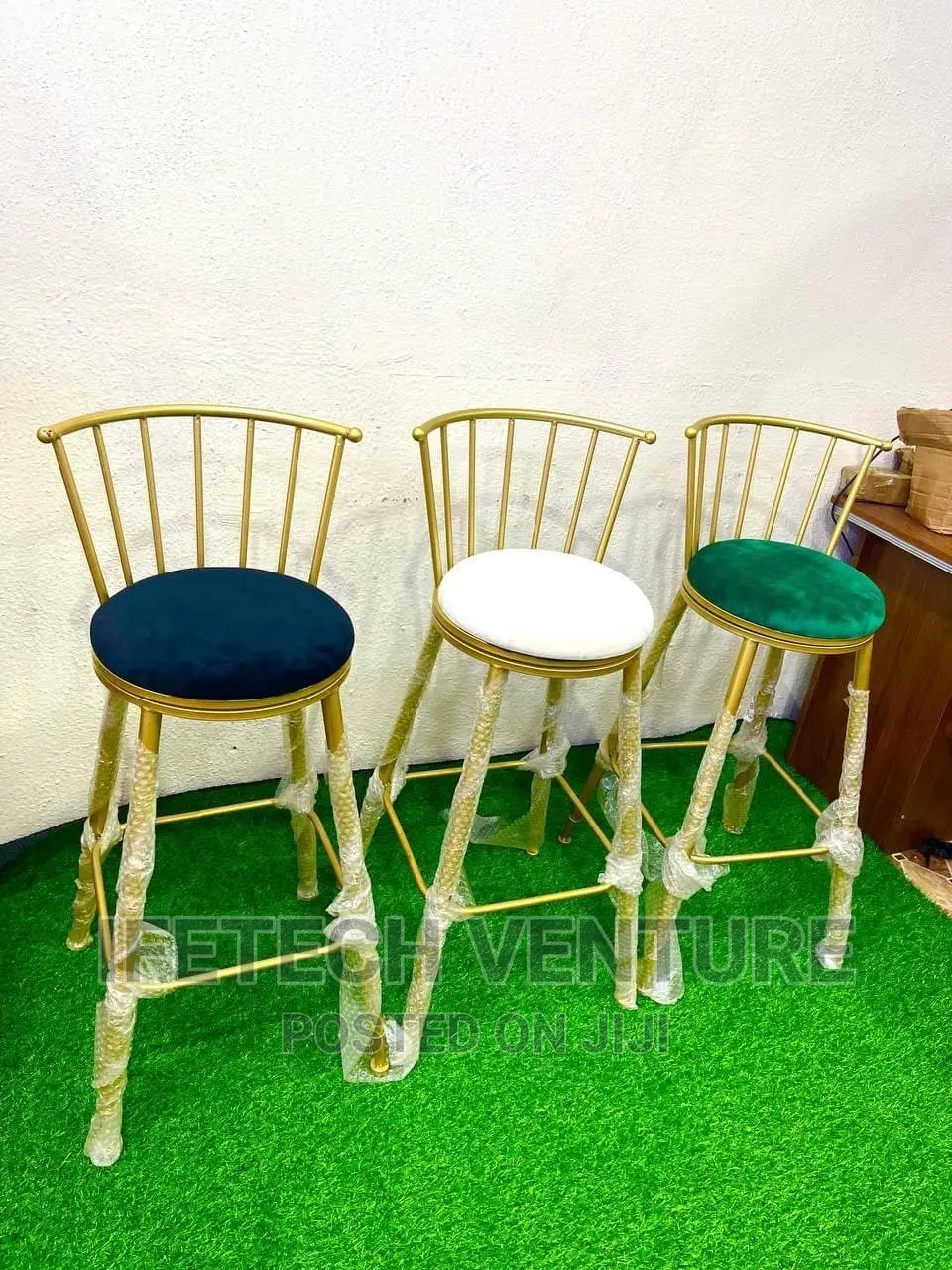 High Bar Stools