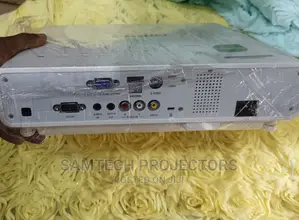 UK USED Casio Ultra -Slim LED WXGA Projector