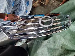 Front Grille Toyota Fortuner 2012