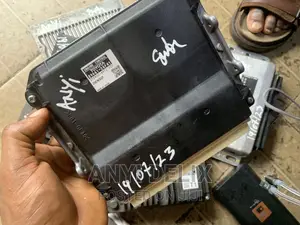2013 Hiace Diesel Brain Box (ECU) 1KDFTV