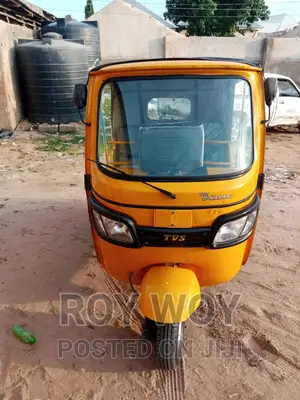 TVS Apache 180 RTR 2015 Yellow