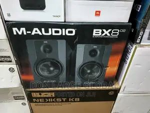 M-Audio Bx8 D2