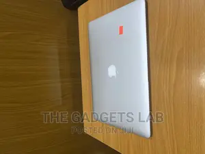 Laptop Apple MacBook Air 2017 8GB Intel Core i5 SSD 256GB