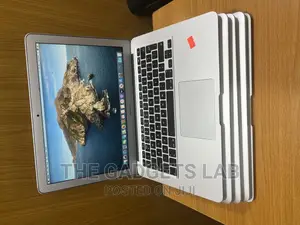 Laptop Apple MacBook Air 2017 8GB Intel Core i5 SSD 256GB