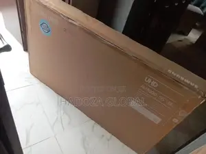 Durable Samsung 55'' Smart TV