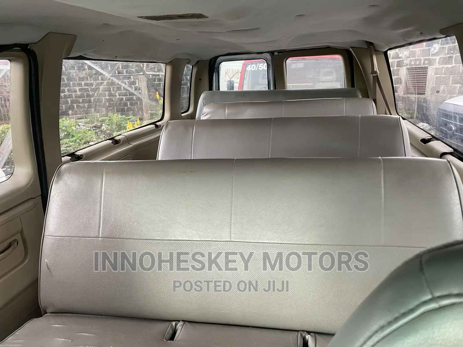 Ford E350 2006 White