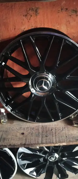 Brand New Mercedes Benz AMG Alloy Wheel Rim 20