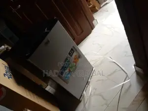 QUALITY Royal 90-Litre Refrigerator-Direct Cool (RBC-100)