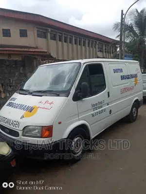 Ford Transit 2005 White