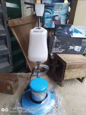 Floor Scrubbing Machine