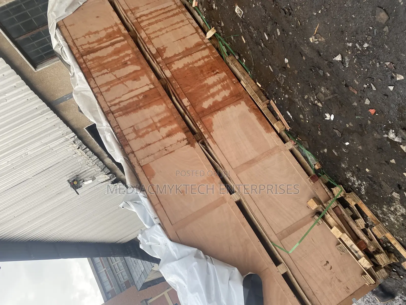 Large Format Sales