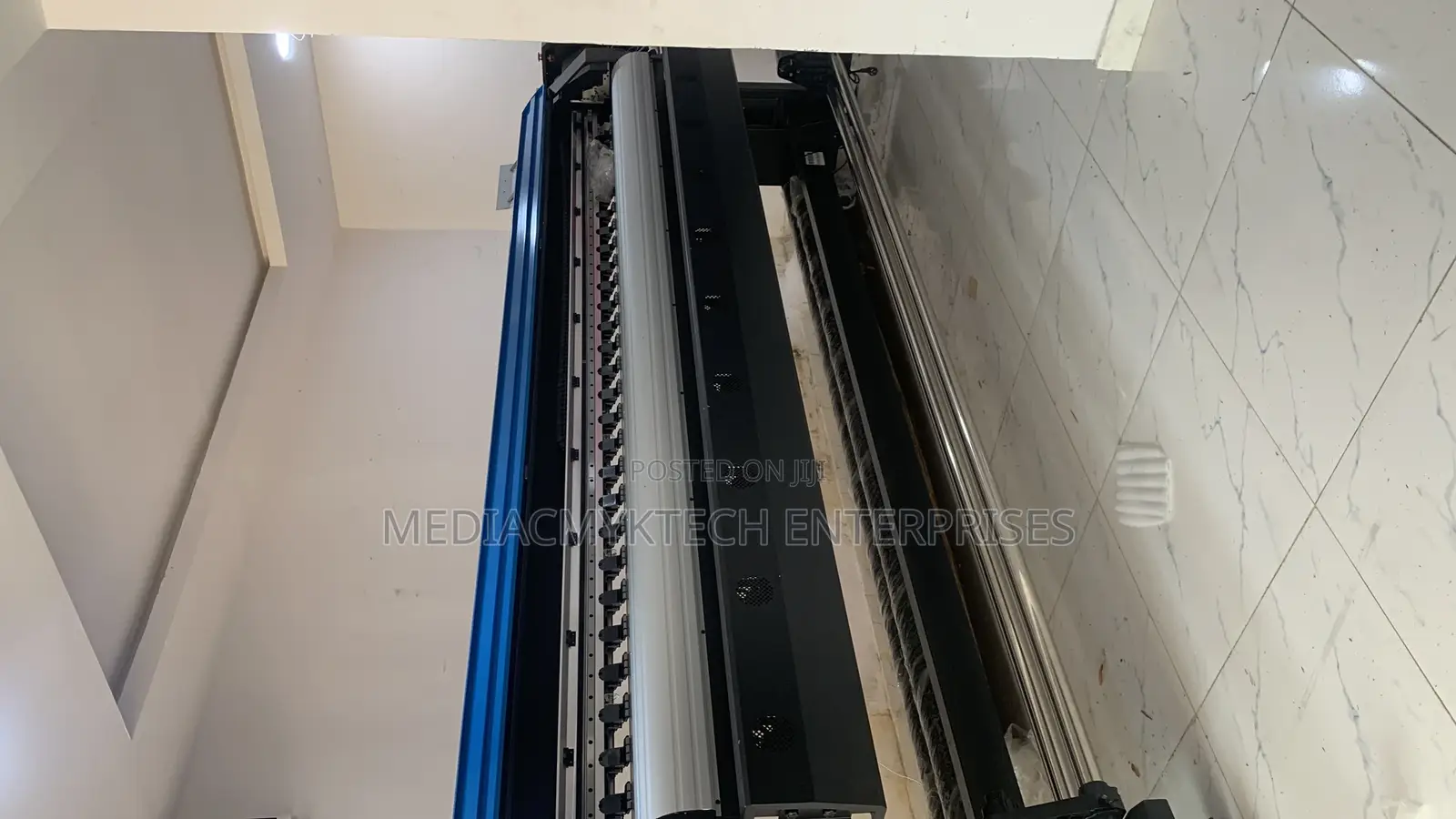Large Format Sales