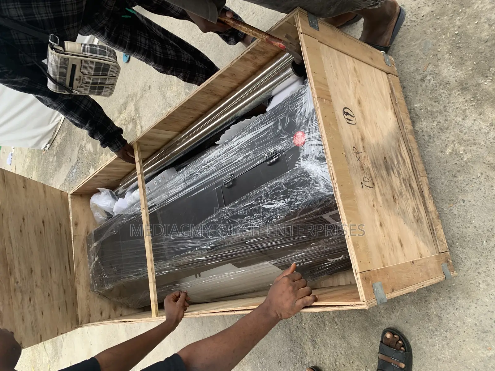 Large Format Sales