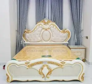 High Quality Wooden Bed With Dressing Mirror