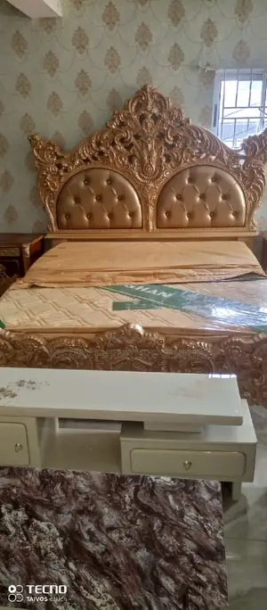 Royal Executive Bed With Dressing Mirror and Two Drawers