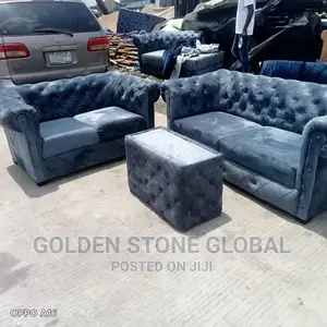 5seaters Gray Color Sofa Cushion Chair