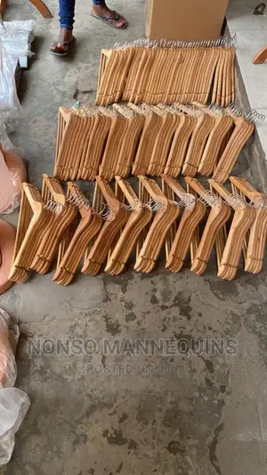 Fast Selling Wooden Hangers For Clothes