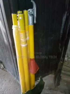 Operating Rode Fiberglass 33kv