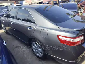Toyota Camry SE 4dr Sedan (2.4L 4cyl 5A) 2008 Black