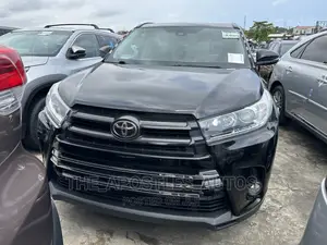 Toyota Highlander 2017 Black