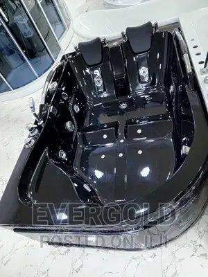 Black England Double Jacuzzi With Complete Accessories