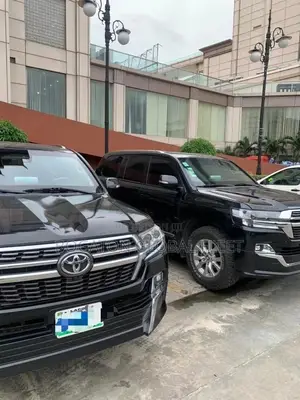 Bulletproof Landcruiser for Rent