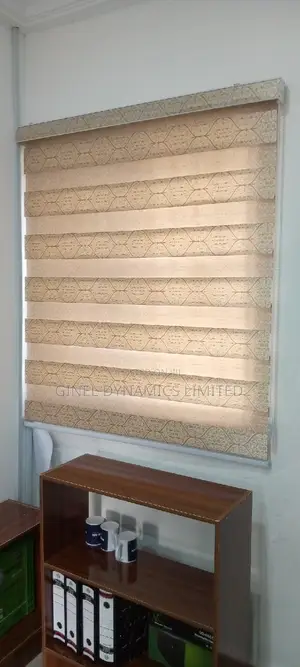 High Quality Window Blind (Free Delivery)