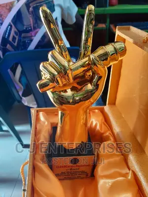 Trophy Award Plaque R54
