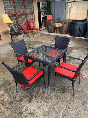 Quality Ratan Outdoor Set