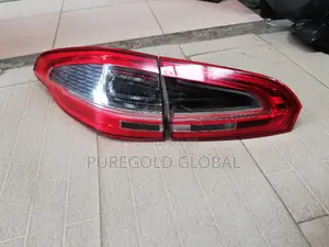 S-Max Rear Light Available