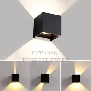Aluminum Cube Wall Mounted Light