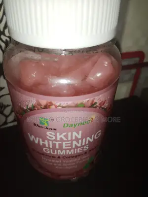 Daynee Skin Whitening Gummies 60 Gummies