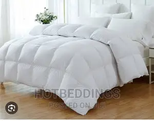 100% Cotton White Duvet, Bedspread With 4 Pillowcases