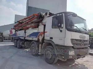 Mercedes Actros Concrete Pump