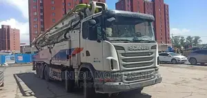 Scannia Concrete Pump 16 Tyres
